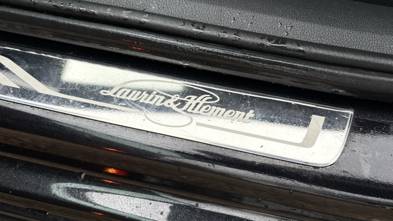 Skoda Superb 2.0 TDI CR 190 Laurin + Klement 4X4 5dr DSG [7 Sp] Diesel Estate